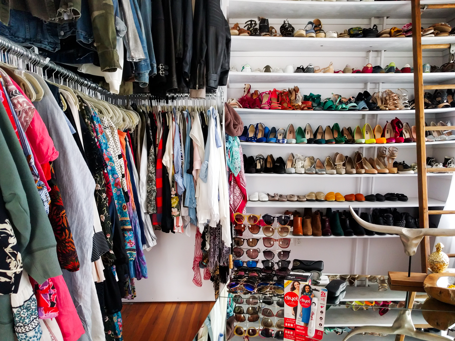 Fall Closet Clean-Out Tips - 7 closet tips, 7 fall closet clean-out ...